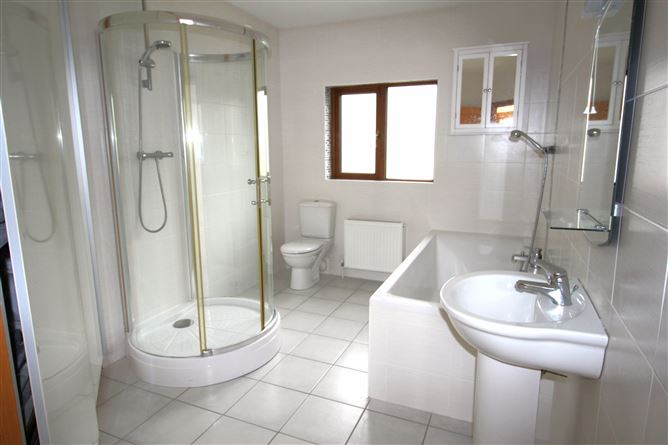"Greenmeadows" Castlelands, Kilanerin, Gorey, Wexford