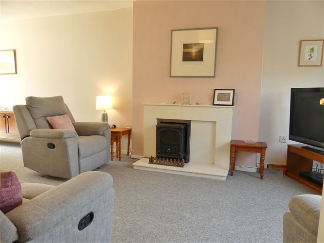 9, Sycamore Park, Kingswood, Tallaght, Dublin 24