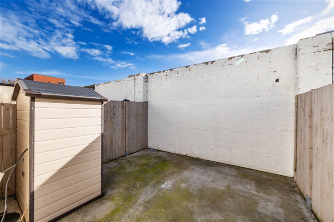 15 Eugene Street, Cork Street, The Coombe, Dublin 8