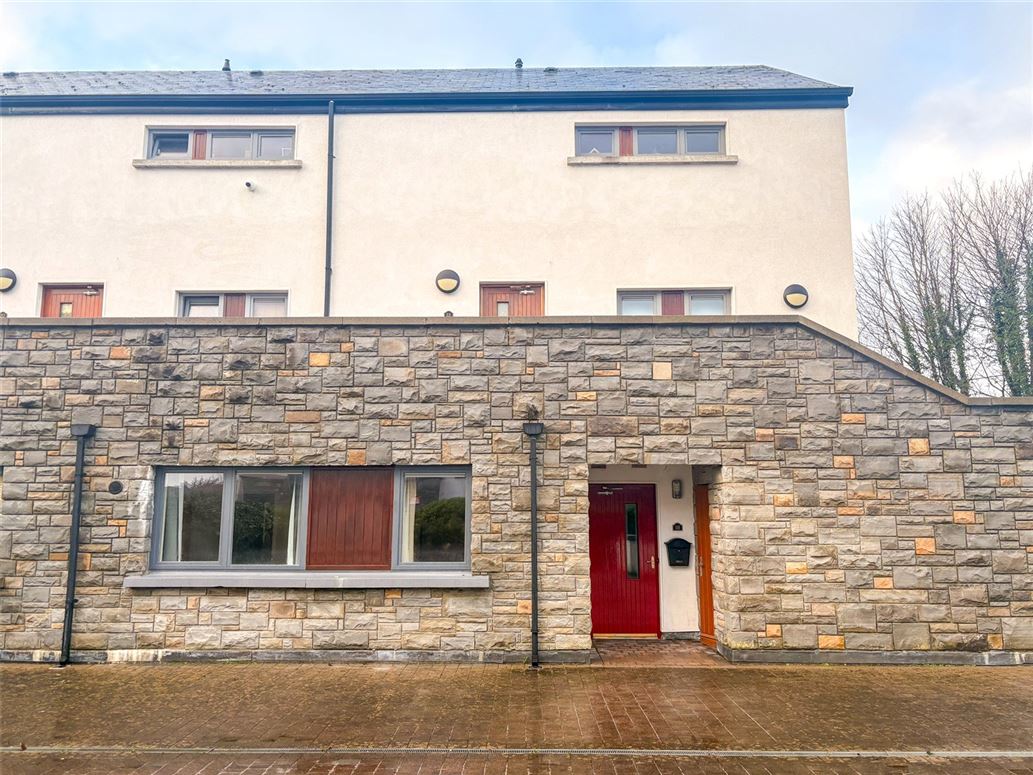 18 Caireal Mor, Headford Road, Castlegar, Galway
