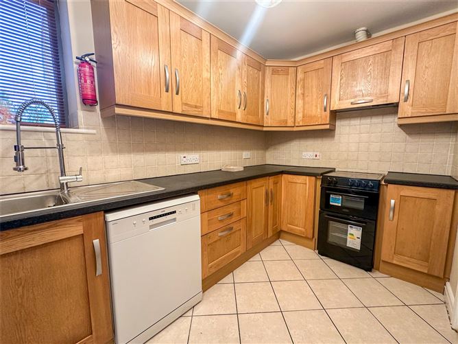 18 Caireal Mor, Headford Road, Castlegar, Galway