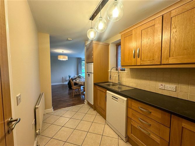 18 Caireal Mor, Headford Road, Castlegar, Galway