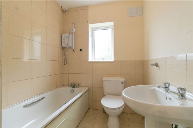 134 Aughnaskerry Drive, Cavan, County Cavan