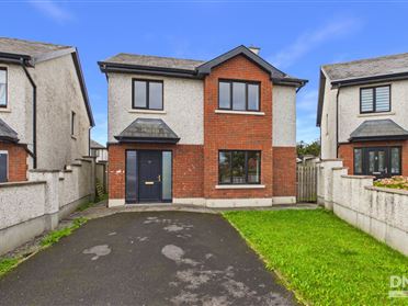 32 Beechlawn Heights, Ballinasloe, County Galway