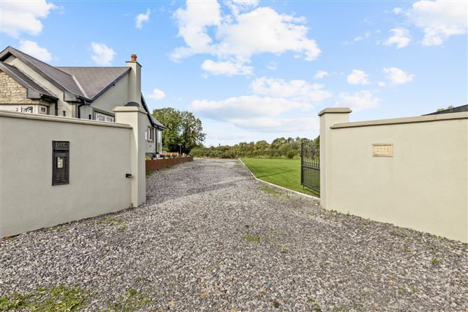 Photo 2 of 32 — Tirernan, Ballickmoyler, Carlow, Co. Laois