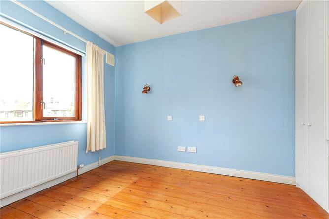 24 Shrewsbury Park, Ballsbridge, Dublin 4
