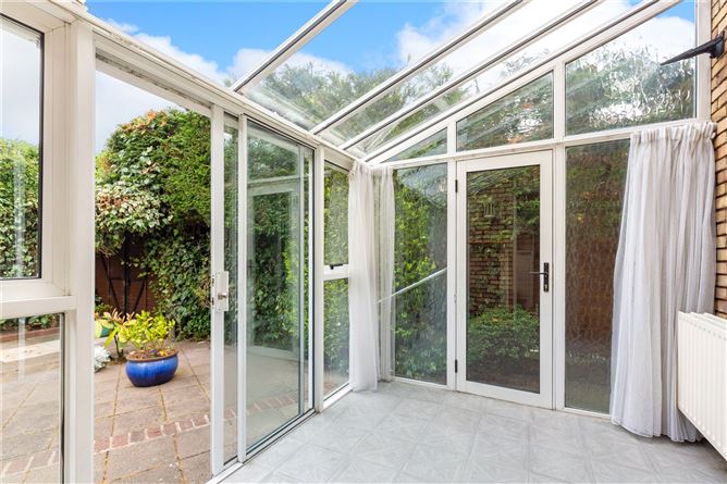 24 Shrewsbury Park, Ballsbridge, Dublin 4