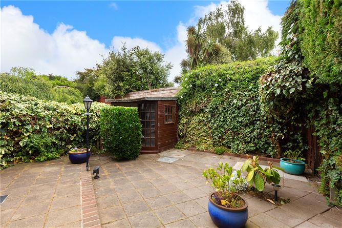 24 Shrewsbury Park, Ballsbridge, Dublin 4