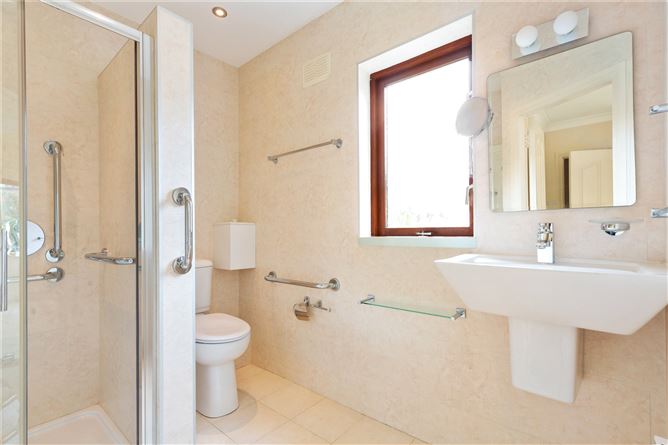 24 Shrewsbury Park, Ballsbridge, Dublin 4