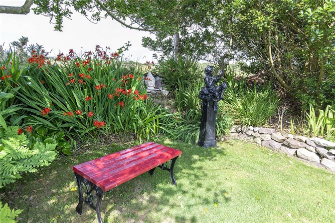 Bramble House, Ilaunstookagh (Dooks), Cromane, Co. Kerry