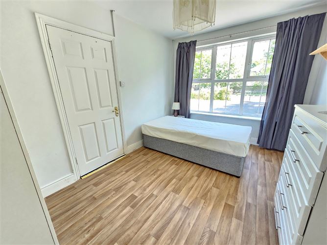26 Greendale, Clon Road, Ennis, Co. Clare