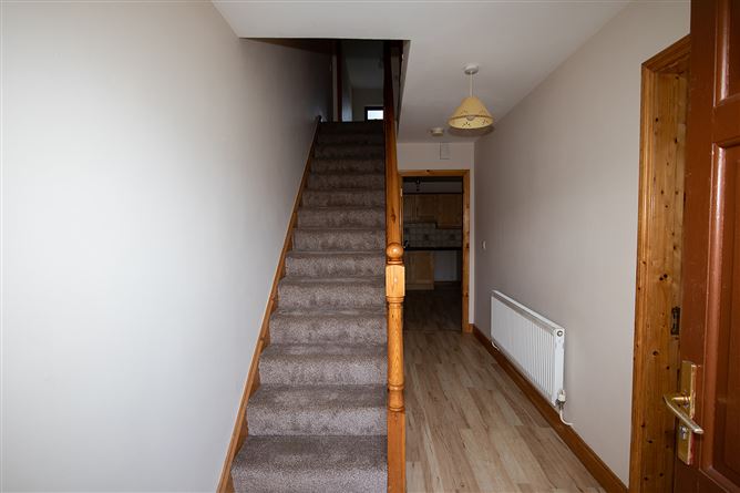 11 Lodge Court , Borris, Carlow