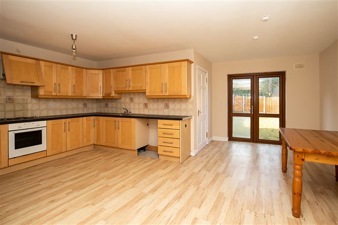 11 Lodge Court , Borris, Carlow
