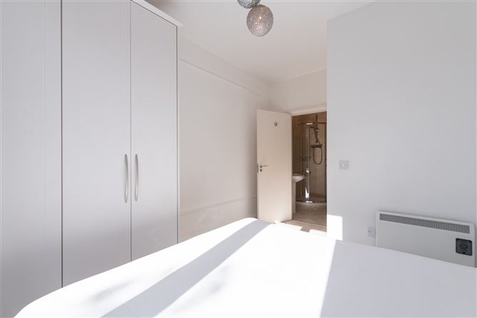 Apt. 11, House 2, Linden Court, Grove Avenue, Blackrock., Blackrock, County Dublin