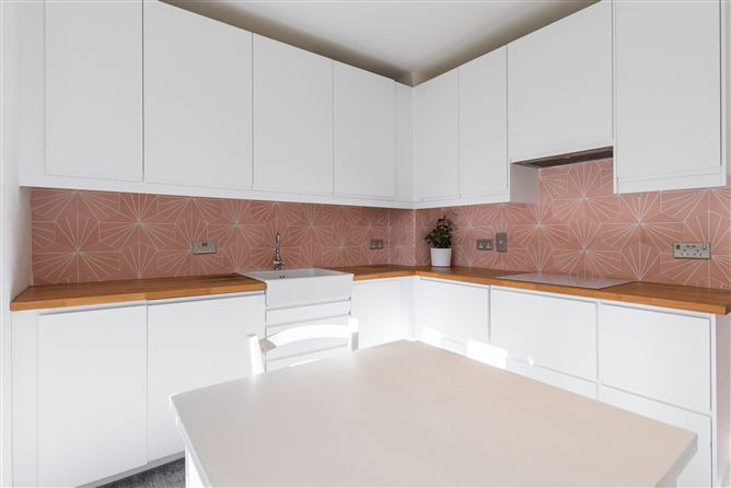 Apt. 11, House 2, Linden Court, Grove Avenue, Blackrock., Blackrock, County Dublin