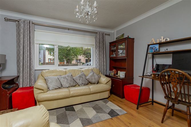 5 Hughes Road North, Walkinstown, Dublin 12