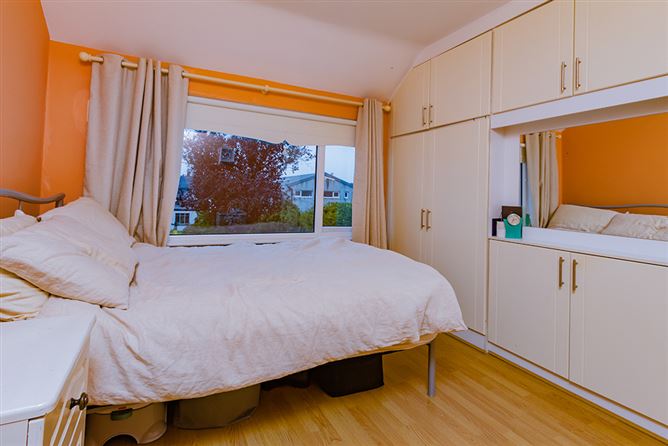 5 Hughes Road North, Walkinstown, Dublin 12