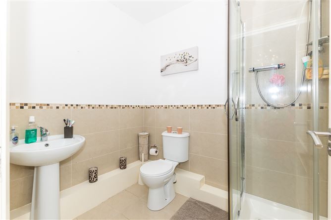 1 Doolin House, Clarevillage, Clarehall, Dublin 17