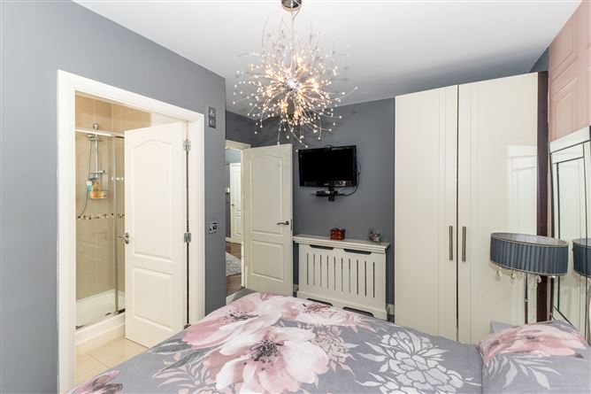 1 Doolin House, Clarevillage, Clarehall, Dublin 17