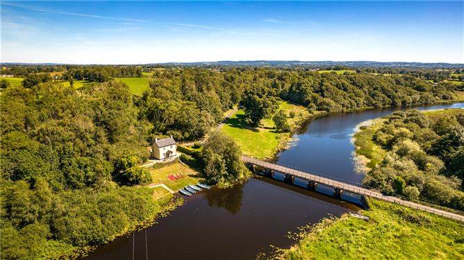 Belle Isle Estate, Lisbellaw, Enniskillen, Co. Fermanagh