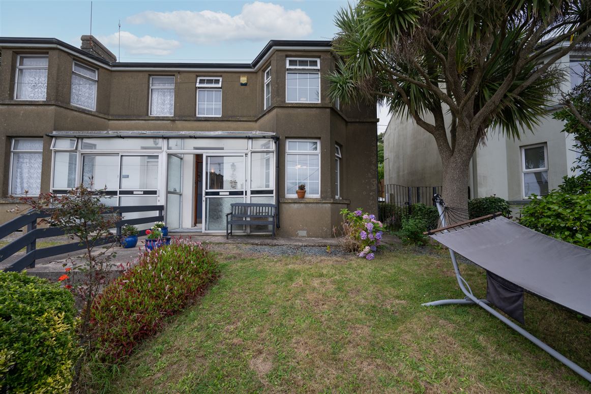 Renbrack, 5 Belmont Terrace, Golf Links Road, Youghal, East Cork