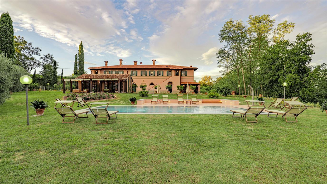 Olive Grove Hills,Pontedera,Tuscany,Italy