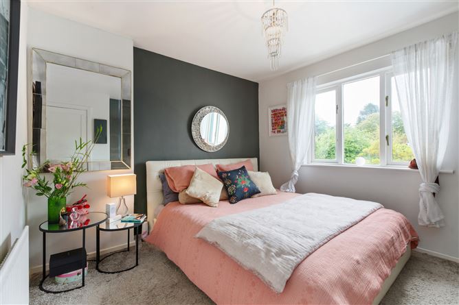 82 St Begnet's Villas, Dalkey, Co. Dublin