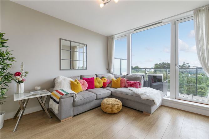 Apartment 33, Mimosa Hall, Levmoss Park, Leopardstown, Dublin 18
