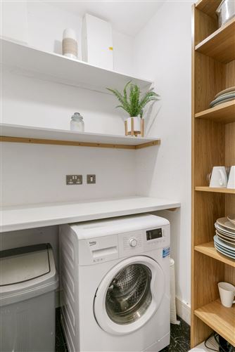 Apartment 33, Mimosa Hall, Levmoss Park, Leopardstown, Dublin 18