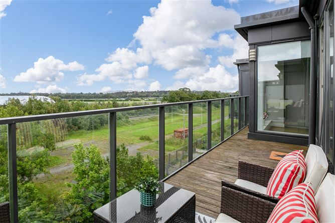Apartment 33, Mimosa Hall, Levmoss Park, Leopardstown, Dublin 18