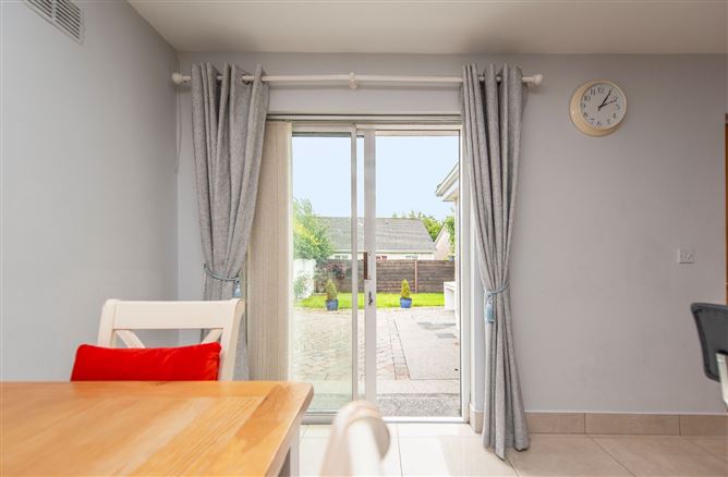 48 Durabhan, Roscam, Galway City, Co. Galway