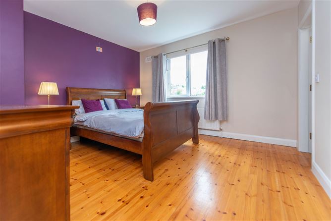 48 Durabhan, Roscam, Galway City, Co. Galway