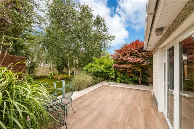 https://photos-a.propertyimages.ie/media/4/1/9/4950914/177b369f-a5aa-4459-9aa7-f73751fe9c3e_l.jpg