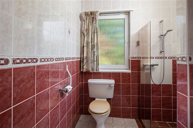 Photo 18 of 35 — Redington Lodge, Ballybrassil, Ballymore, Cobh Co. Cork, Cobh, Cork