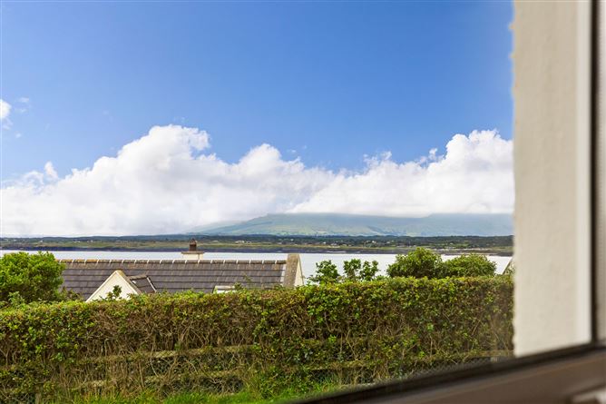 Photo 22 of 62 — 5 Quay View, Mullaghmore, Sligo