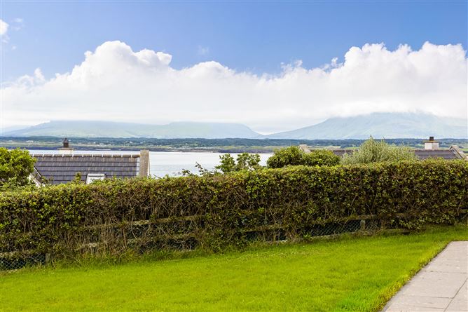 Photo 50 of 62 — 5 Quay View, Mullaghmore, Sligo