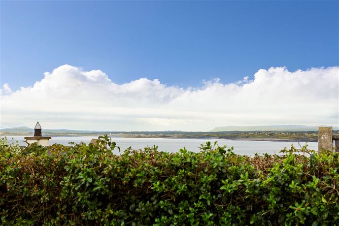 Photo 46 of 62 — 5 Quay View, Mullaghmore, Sligo