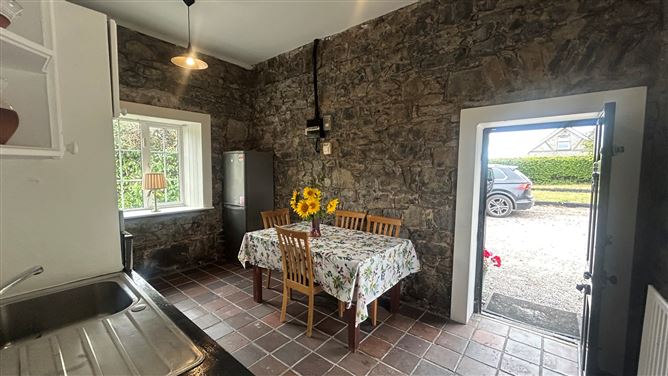 Photo 11 of 36 — Wood Of O Cottage, Ballinaclogh, Golden, Co. Tipperary