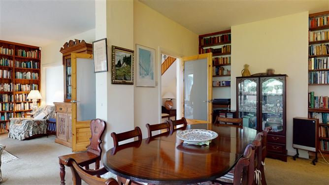 63 Avondale Road, Killiney, Co. Dublin