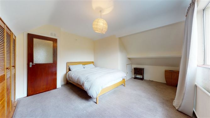 63 Avondale Road, Killiney, Co. Dublin