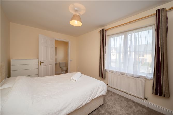 8 Hazel Court, Castlelake, Carrigtwohill, Cork