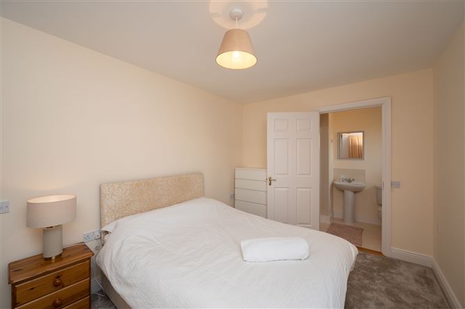 8 Hazel Court, Castlelake, Carrigtwohill, Cork