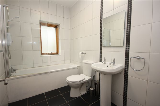 3 Eglington Apartments, Link Road, Portarlington, Laois