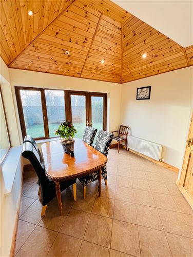 57 Springfield Grove, Rossmore Village, Dundrum Road, Tipperary Town