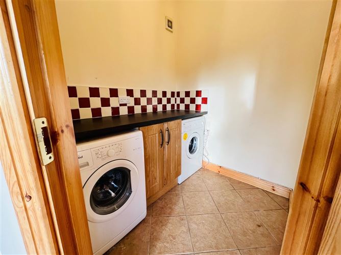 57 Springfield Grove, Rossmore Village, Dundrum Road, Tipperary Town