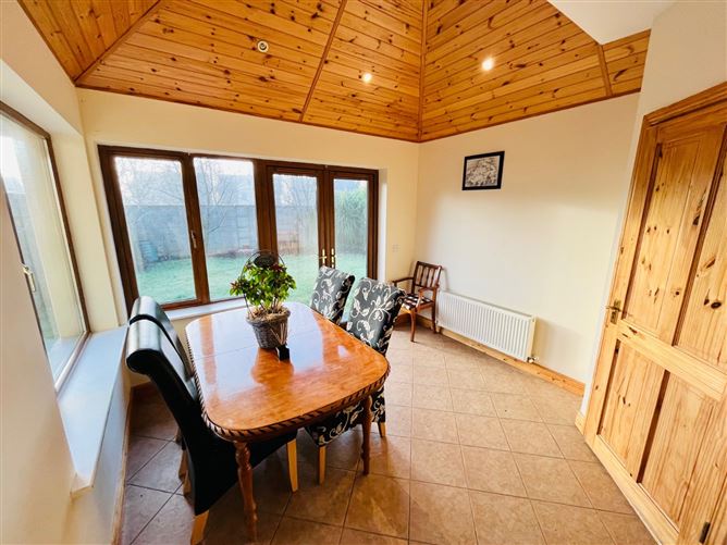 57 Springfield Grove, Rossmore Village, Dundrum Road, Tipperary Town