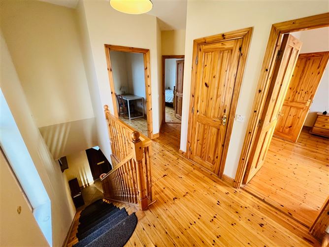 57 Springfield Grove, Rossmore Village, Dundrum Road, Tipperary Town