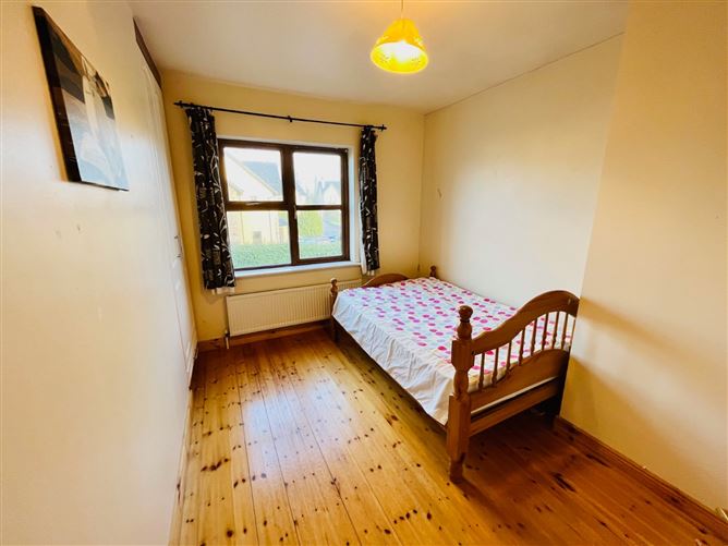 57 Springfield Grove, Rossmore Village, Dundrum Road, Tipperary Town