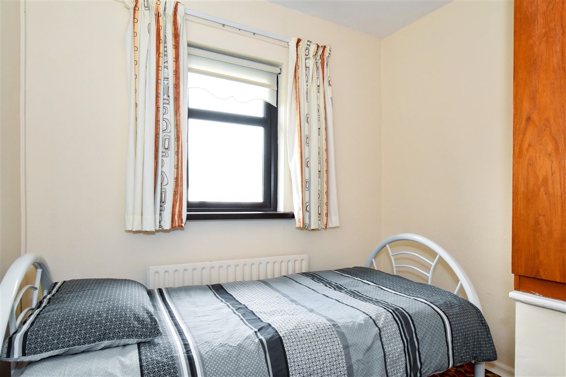 31 Davis Road, Shantalla, Galway 31 Davis Road, Shantalla, Galway