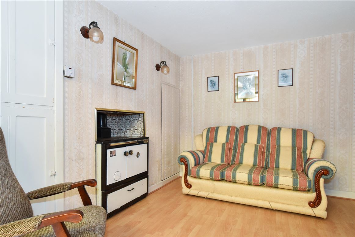 31 Davis Road, Shantalla, Galway 31 Davis Road, Shantalla, Galway